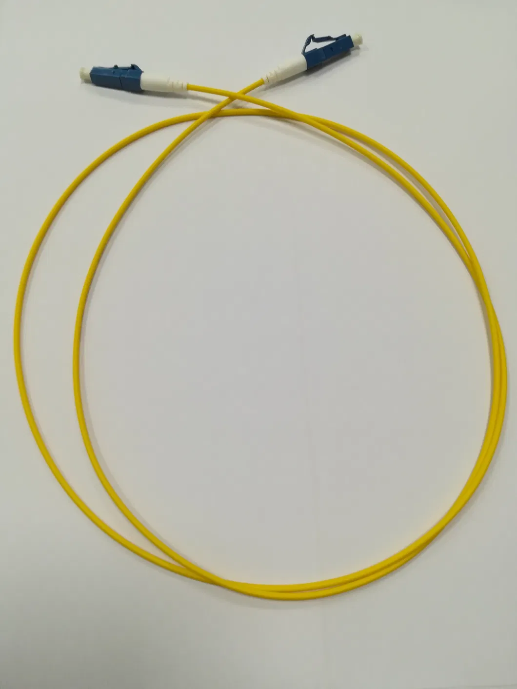 Fiber Optic Cable Patch-Cord with Small Boot