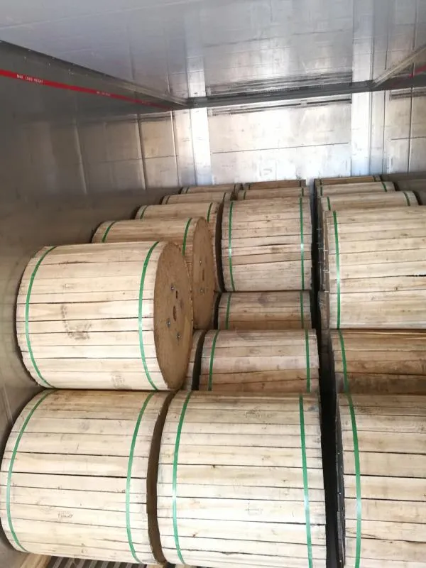 Ut-King Fiber Optic Drop Cable Gyxtc8s Outdoor Cable High Quality Outdoor Fiber Optical Cable with Anatel Certificate